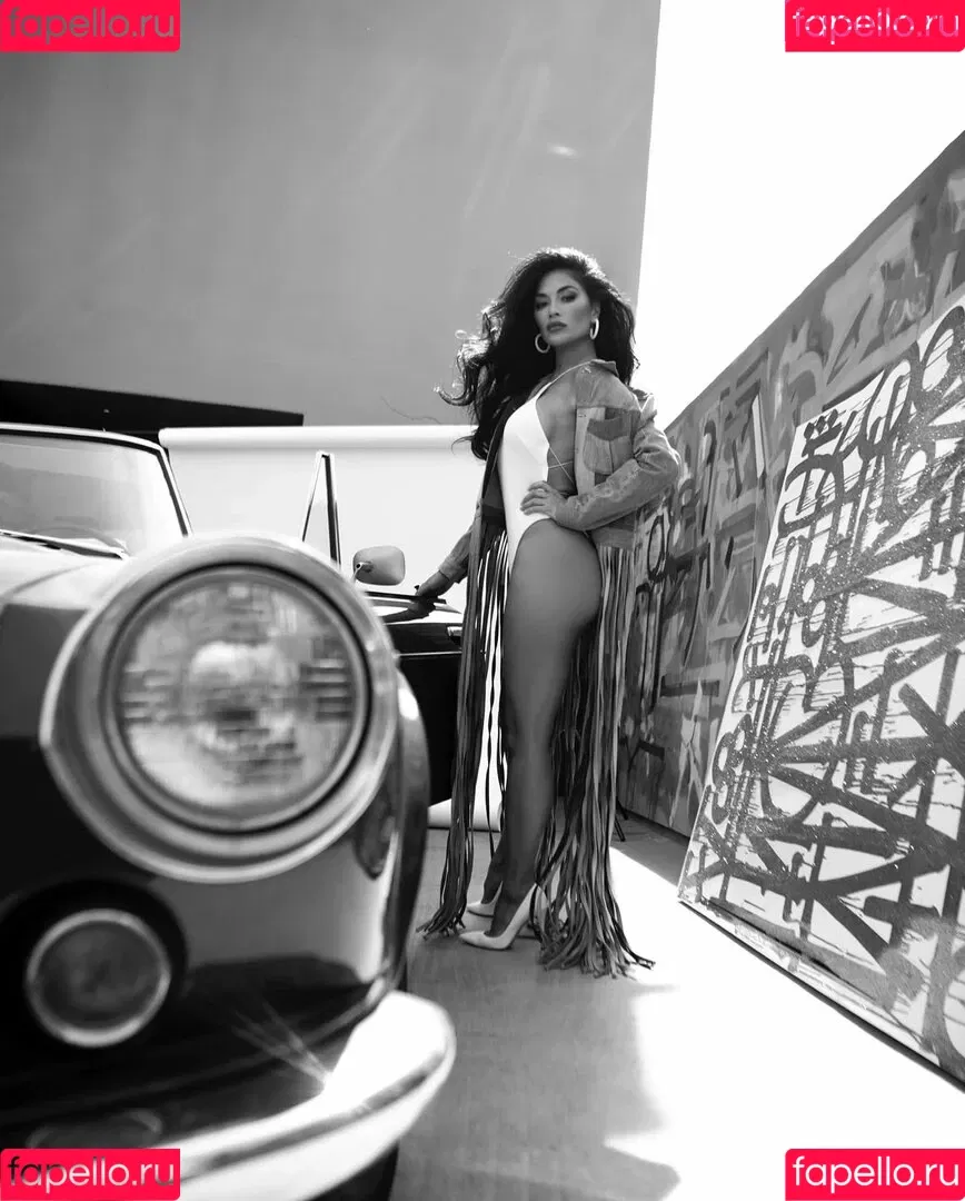 Nicole Scherzinger / NicoleScherzy / nicole_scherzinger / nicolescherzinger Onlyfans Photo Gallery 