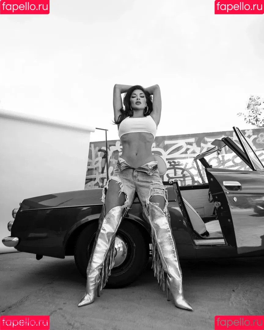 Nicole Scherzinger / NicoleScherzy / nicole_scherzinger / nicolescherzinger Onlyfans Photo Gallery 