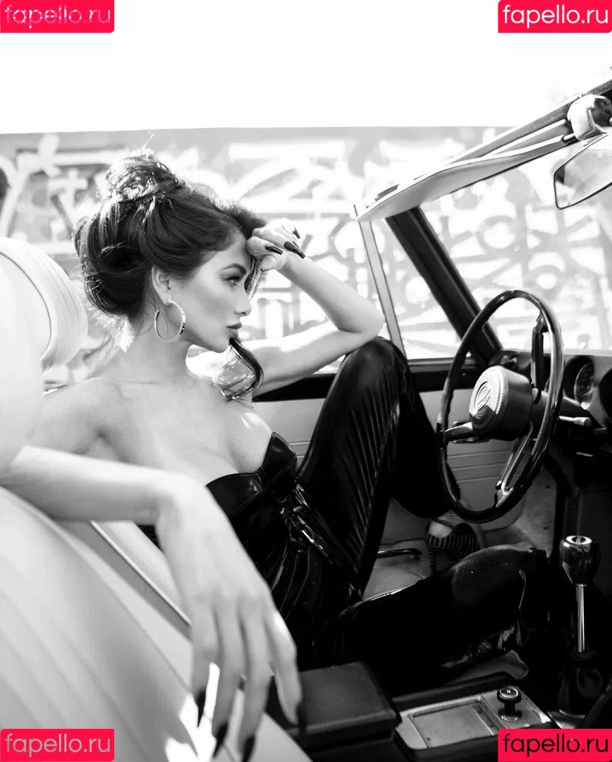 Nicole Scherzinger / NicoleScherzy / nicole_scherzinger / nicolescherzinger Onlyfans Photo Gallery 