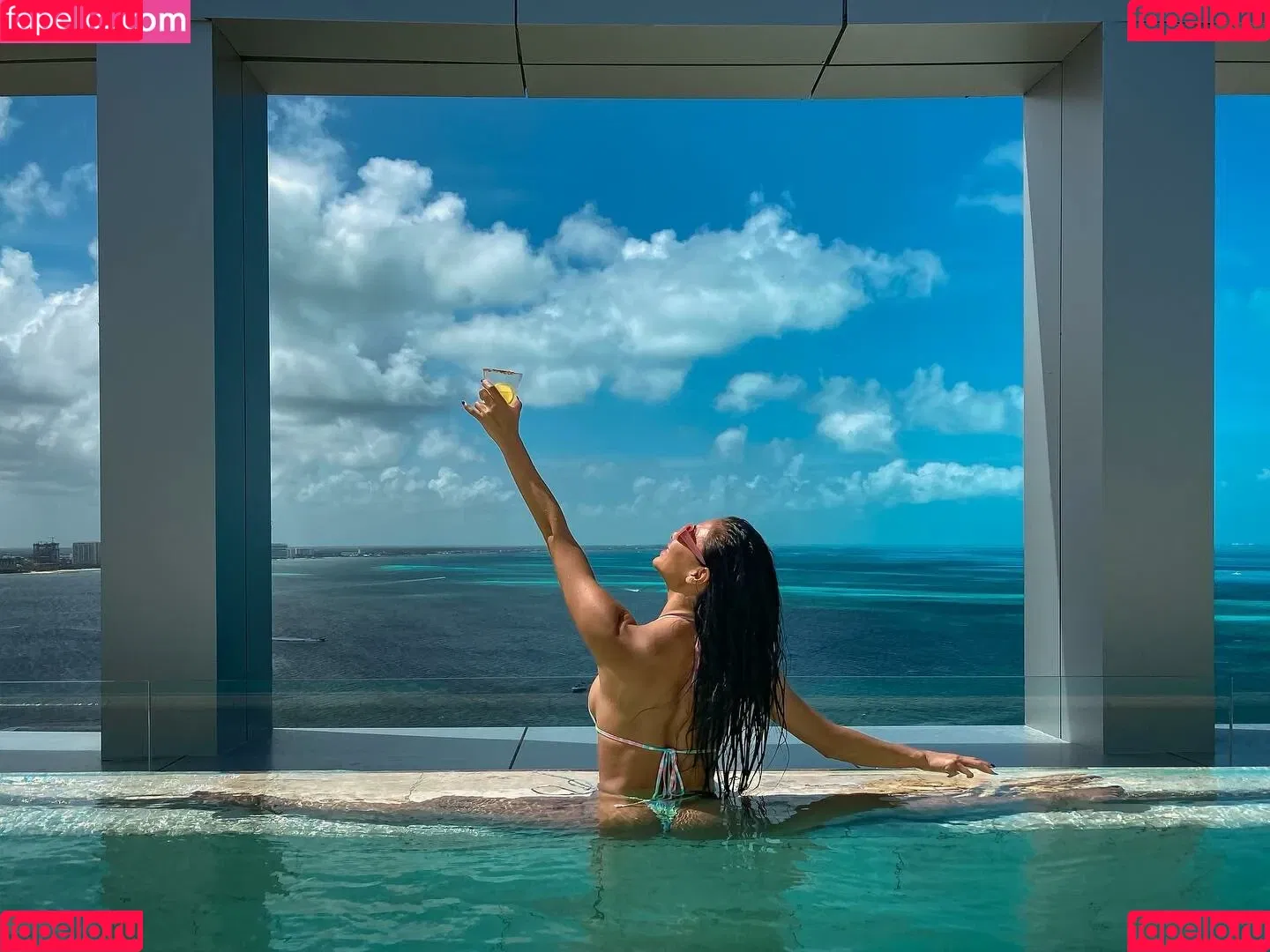 Nicole Scherzinger / NicoleScherzy / nicole_scherzinger / nicolescherzinger Onlyfans Photo Gallery 