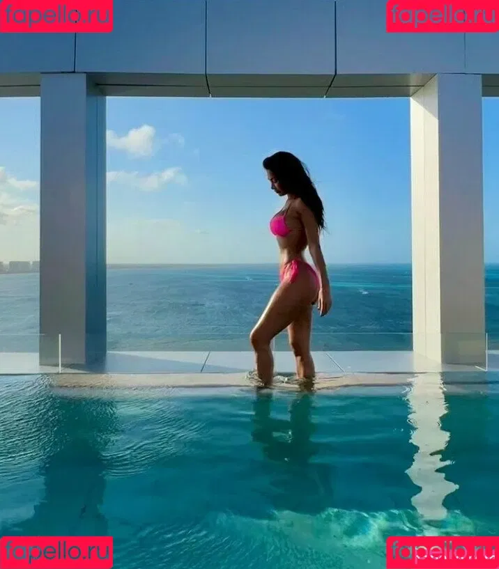 Nicole Scherzinger / NicoleScherzy / nicole_scherzinger / nicolescherzinger Onlyfans Photo Gallery 