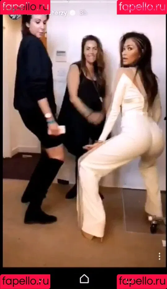 Nicole Scherzinger / NicoleScherzy / nicole_scherzinger / nicolescherzinger Onlyfans Photo Gallery 