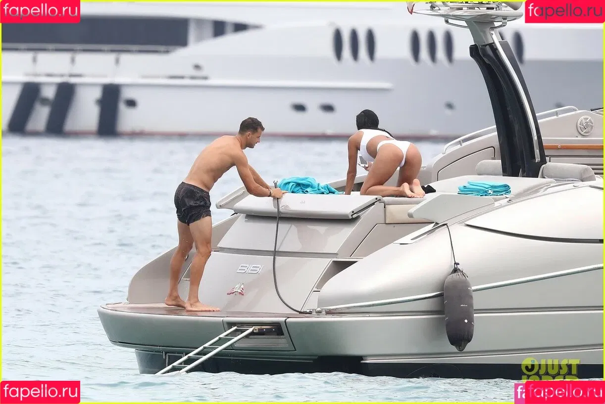 Nicole Scherzinger / NicoleScherzy / nicole_scherzinger / nicolescherzinger Onlyfans Photo Gallery 