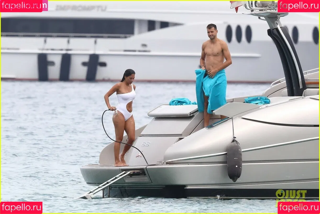 Nicole Scherzinger / NicoleScherzy / nicole_scherzinger / nicolescherzinger Onlyfans Photo Gallery 