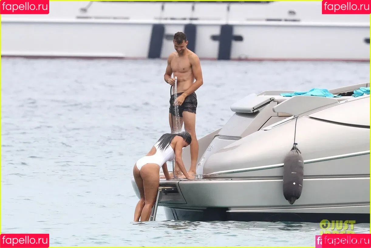 Nicole Scherzinger / NicoleScherzy / nicole_scherzinger / nicolescherzinger Onlyfans Photo Gallery 