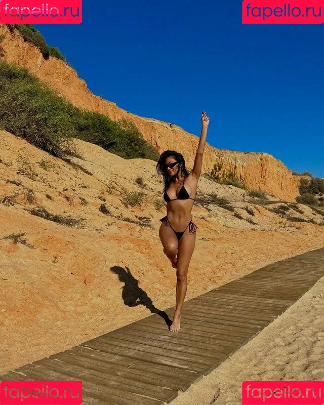 Nicole Scherzinger / NicoleScherzy / nicole_scherzinger / nicolescherzinger Onlyfans Photo Gallery 