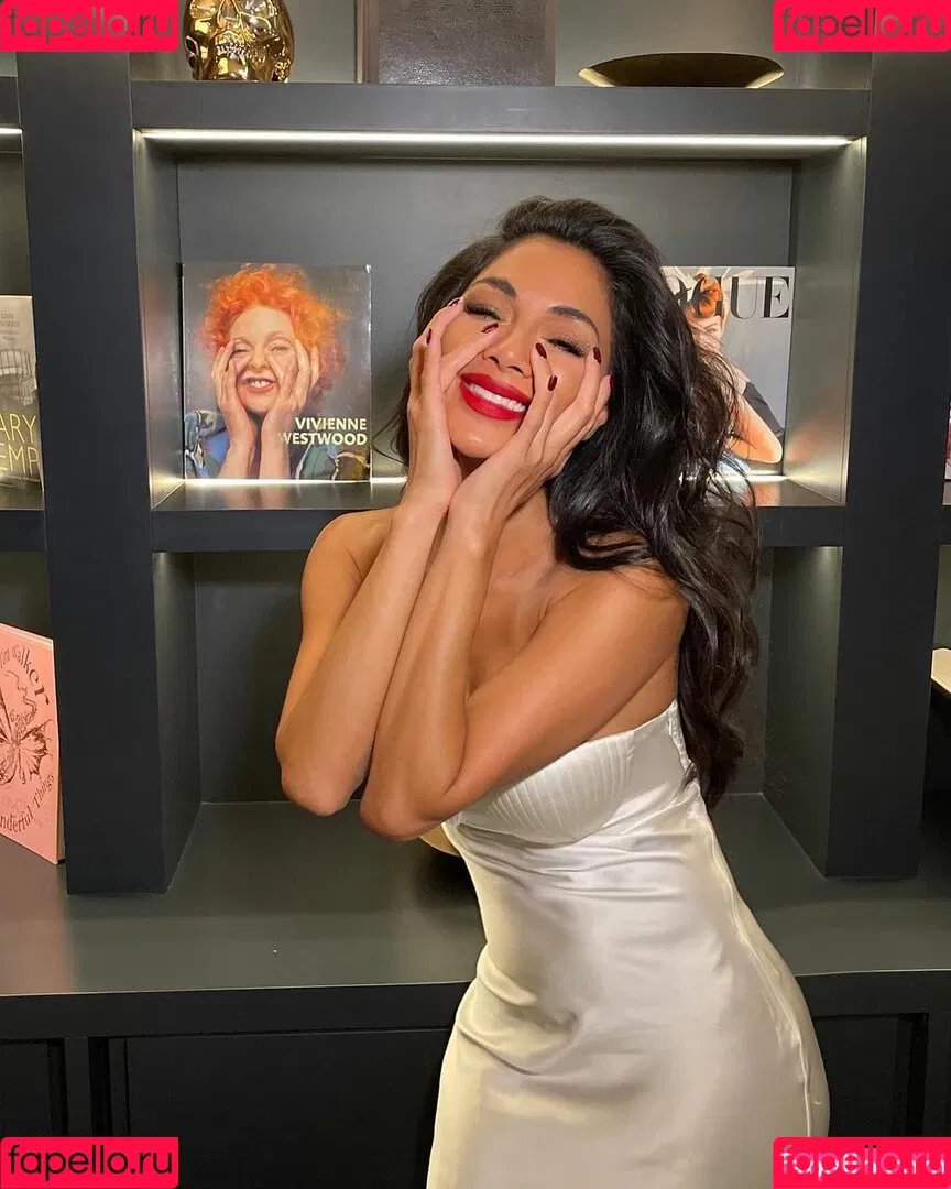 Nicole Scherzinger / NicoleScherzy / nicole_scherzinger / nicolescherzinger Onlyfans Photo Gallery 