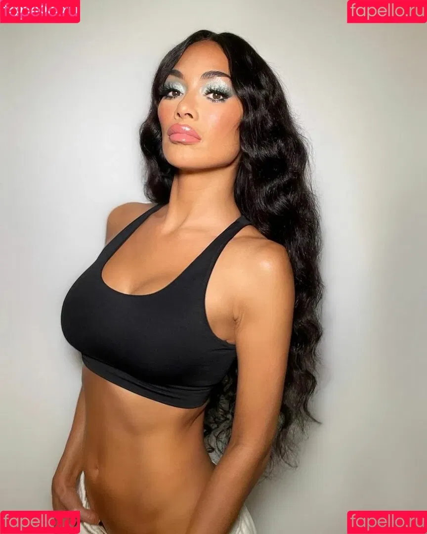 Nicole Scherzinger / NicoleScherzy / nicole_scherzinger / nicolescherzinger Onlyfans Photo Gallery 