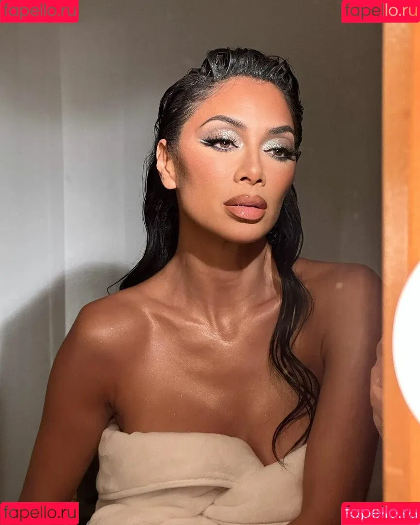Nicole Scherzinger / NicoleScherzy / nicole_scherzinger / nicolescherzinger Onlyfans Photo Gallery 