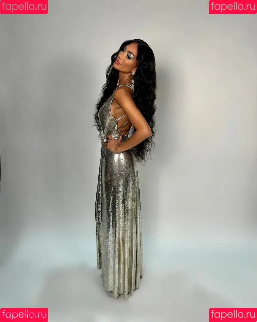 Nicole Scherzinger / NicoleScherzy / nicole_scherzinger / nicolescherzinger Onlyfans Photo Gallery 