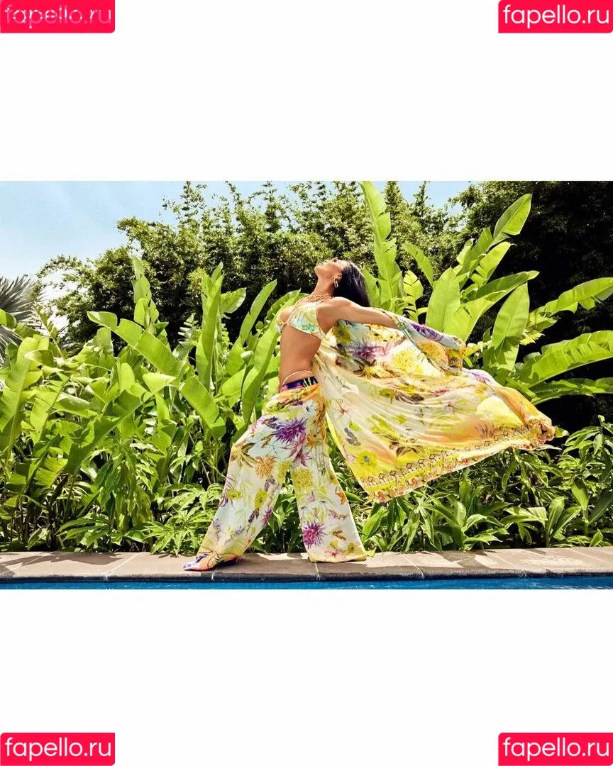 Nicole Scherzinger / NicoleScherzy / nicole_scherzinger / nicolescherzinger Onlyfans Photo Gallery 