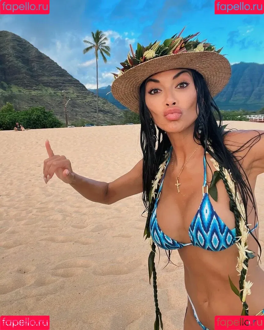 Nicole Scherzinger / NicoleScherzy / nicole_scherzinger / nicolescherzinger Onlyfans Photo Gallery 