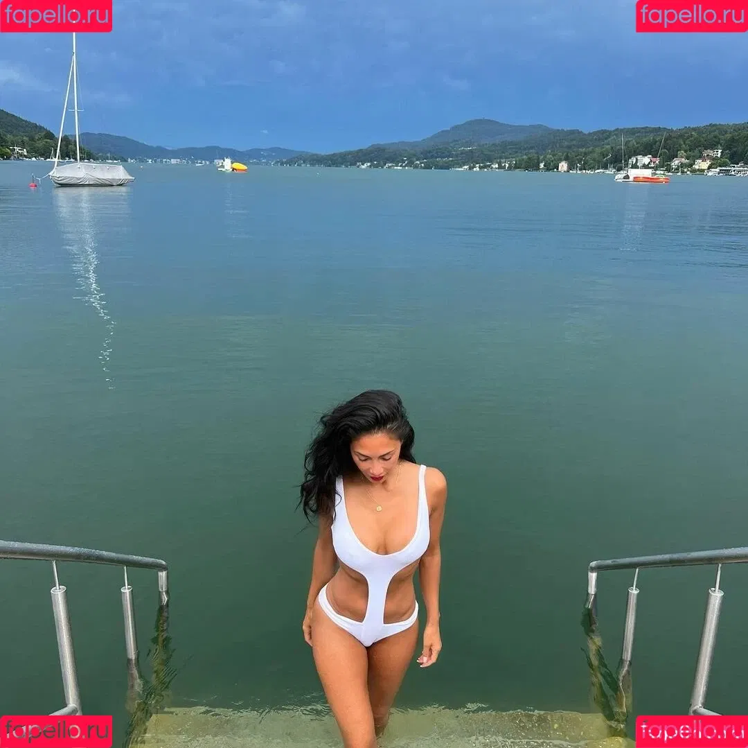 Nicole Scherzinger / NicoleScherzy / nicole_scherzinger / nicolescherzinger Onlyfans Photo Gallery 