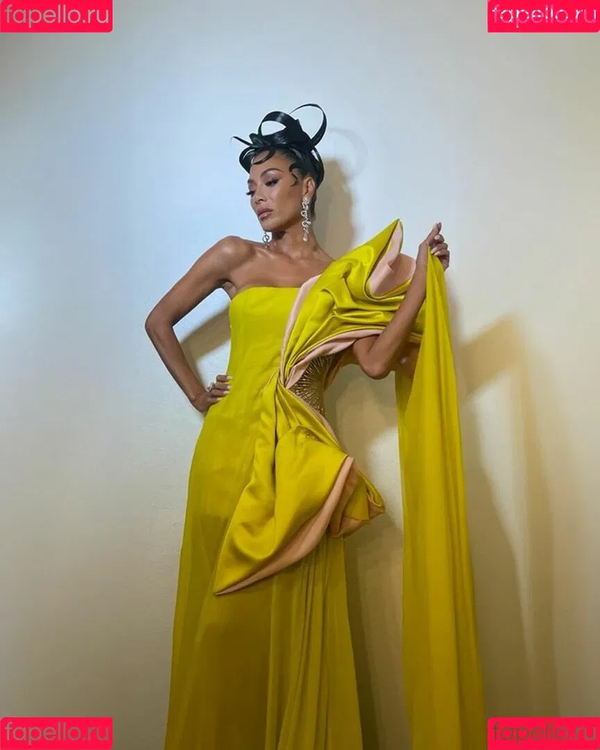 Nicole Scherzinger / NicoleScherzy / nicole_scherzinger / nicolescherzinger Onlyfans Photo Gallery 