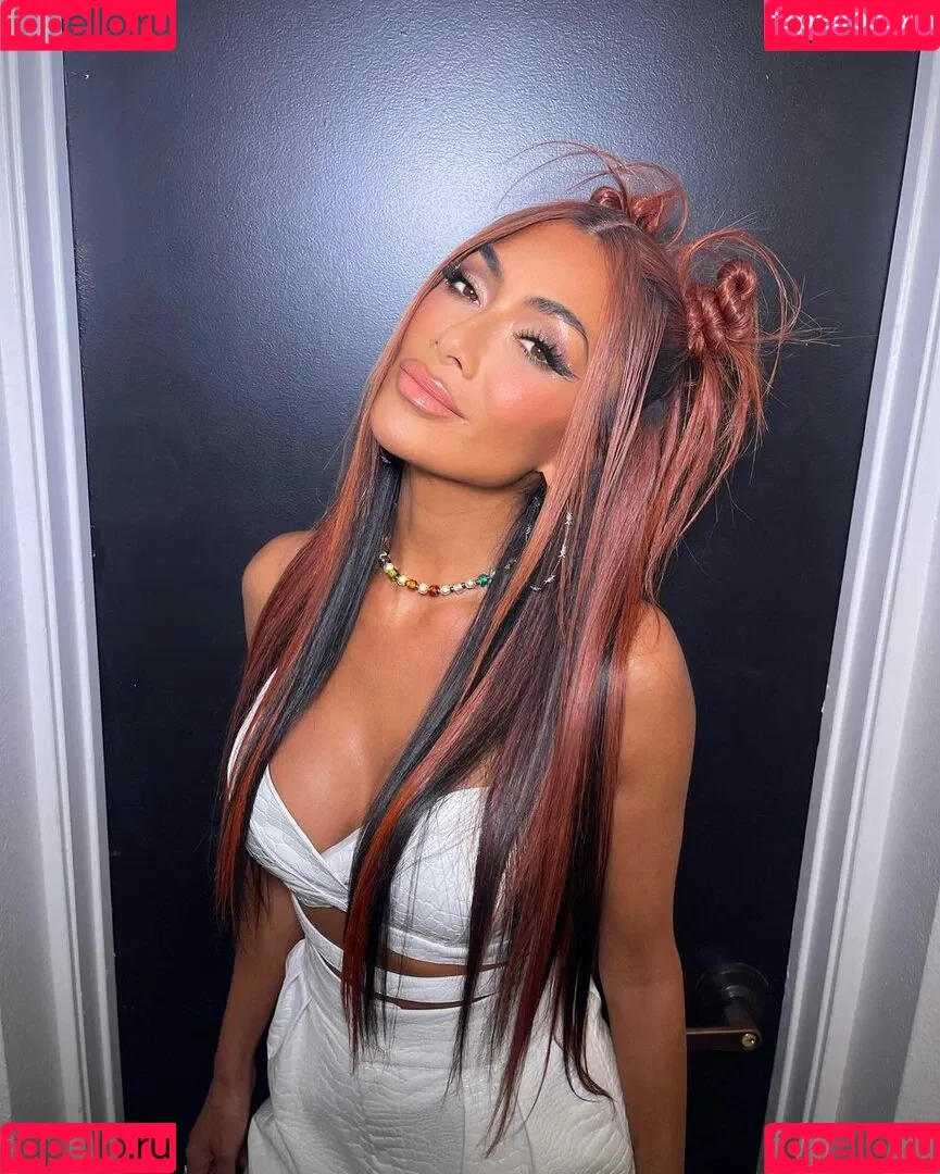 Nicole Scherzinger / NicoleScherzy / nicole_scherzinger / nicolescherzinger Onlyfans Photo Gallery 