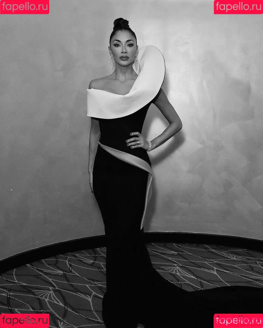 Nicole Scherzinger / NicoleScherzy / nicole_scherzinger / nicolescherzinger Onlyfans Photo Gallery 