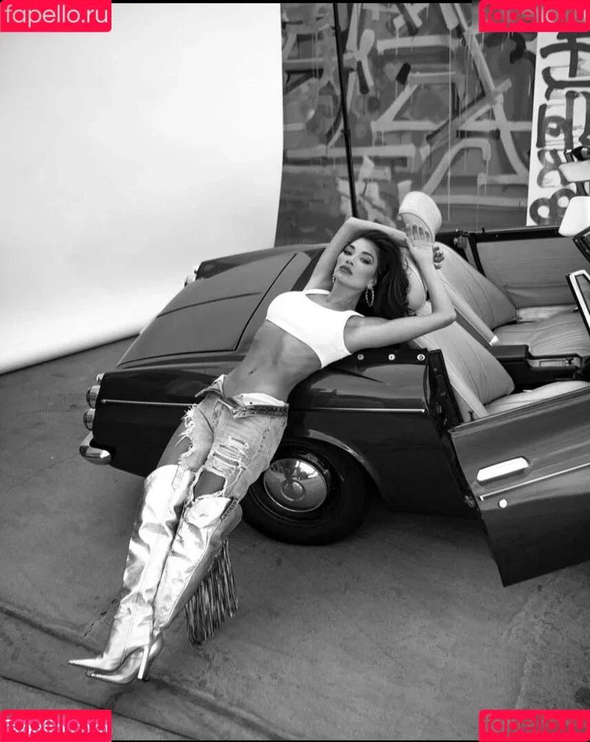 Nicole Scherzinger / NicoleScherzy / nicole_scherzinger / nicolescherzinger Onlyfans Photo Gallery 