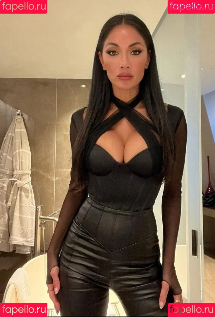 Nicole Scherzinger / NicoleScherzy / nicole_scherzinger / nicolescherzinger Onlyfans Photo Gallery 