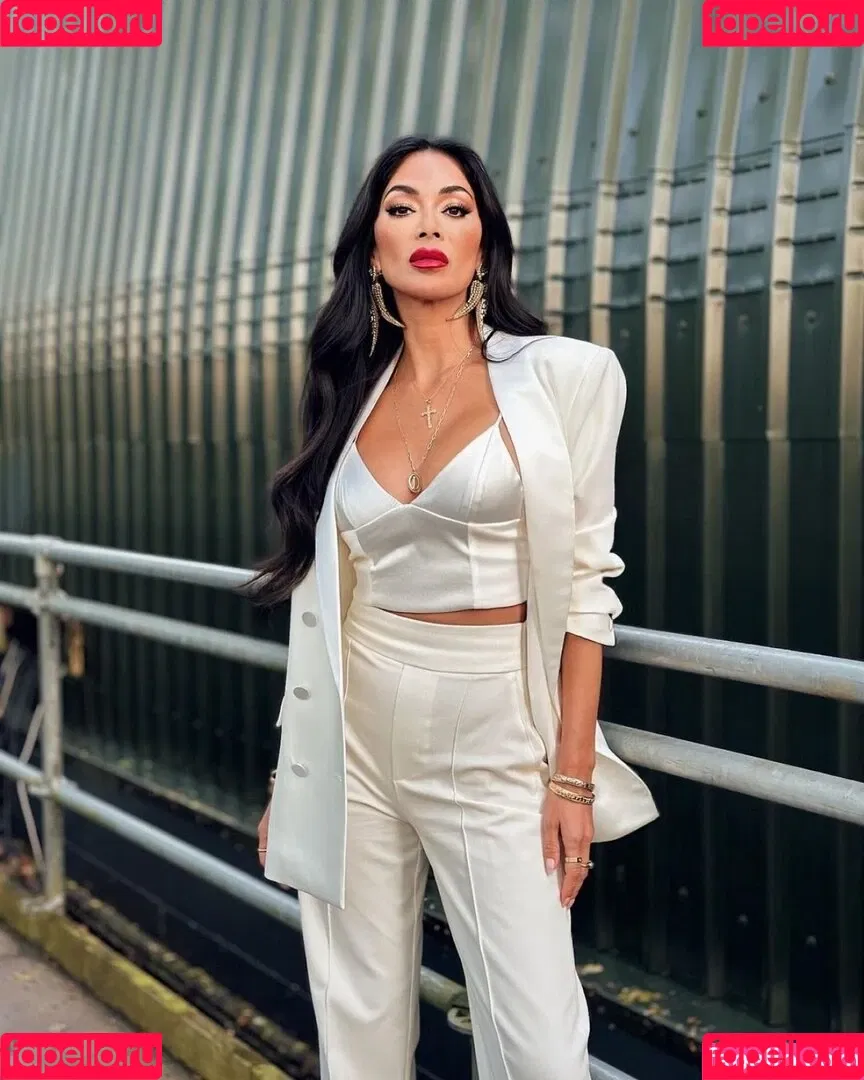 Nicole Scherzinger / NicoleScherzy / nicole_scherzinger / nicolescherzinger Onlyfans Photo Gallery 