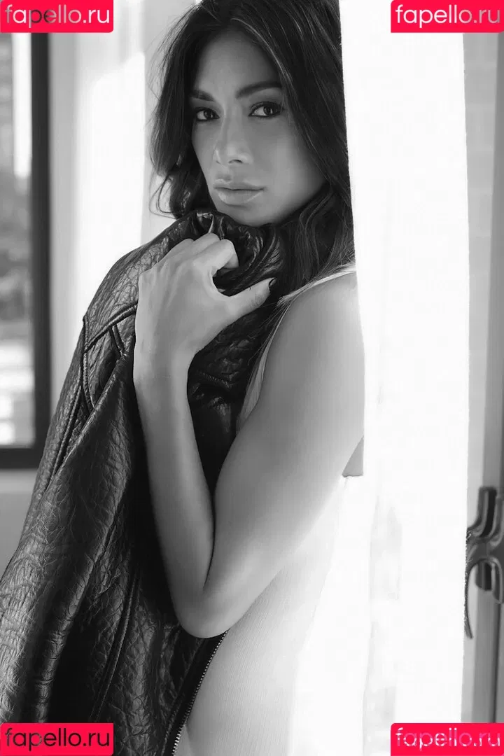 Nicole Scherzinger / NicoleScherzy / nicole_scherzinger / nicolescherzinger Onlyfans Photo Gallery 