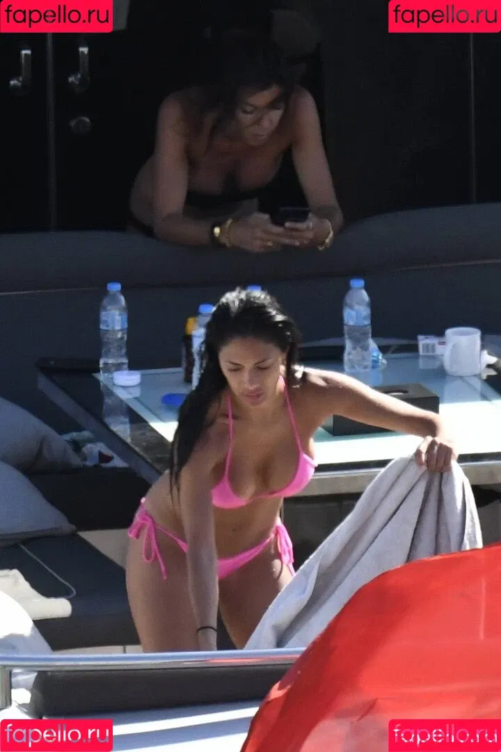 Nicole Scherzinger / NicoleScherzy / nicole_scherzinger / nicolescherzinger Onlyfans Photo Gallery 