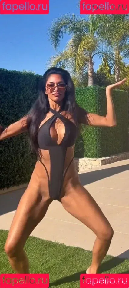 Nicole Scherzinger / NicoleScherzy / nicole_scherzinger / nicolescherzinger Onlyfans Photo Gallery 