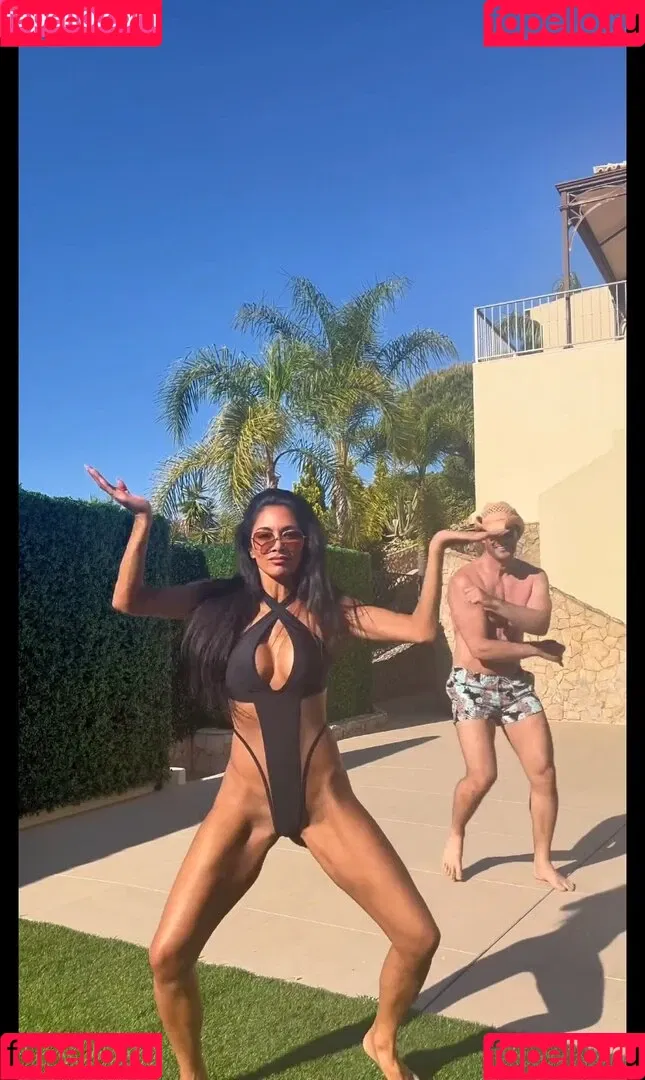 Nicole Scherzinger / NicoleScherzy / nicole_scherzinger / nicolescherzinger Onlyfans Photo Gallery 