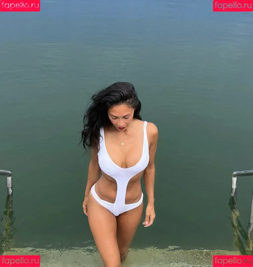 Nicole Scherzinger / NicoleScherzy / nicole_scherzinger / nicolescherzinger Onlyfans Photo Gallery 