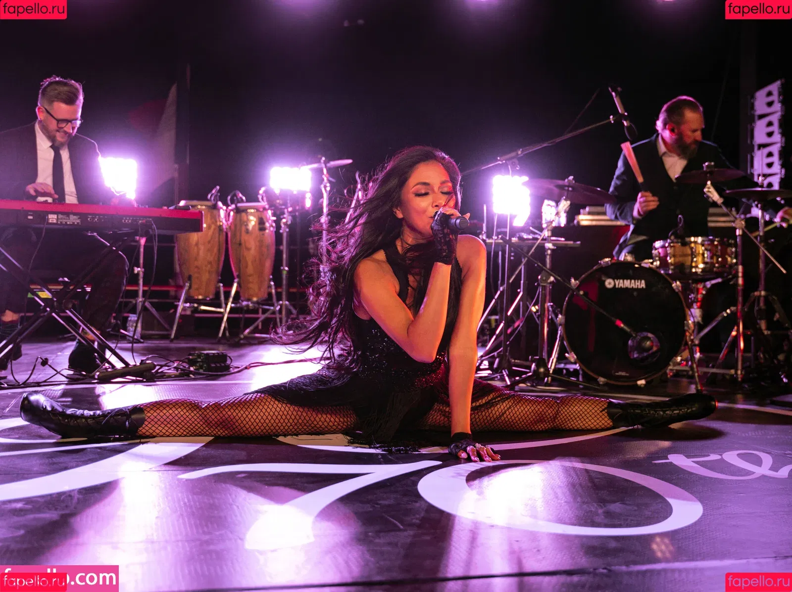 Nicole Scherzinger / NicoleScherzy / nicole_scherzinger / nicolescherzinger Onlyfans Photo Gallery 