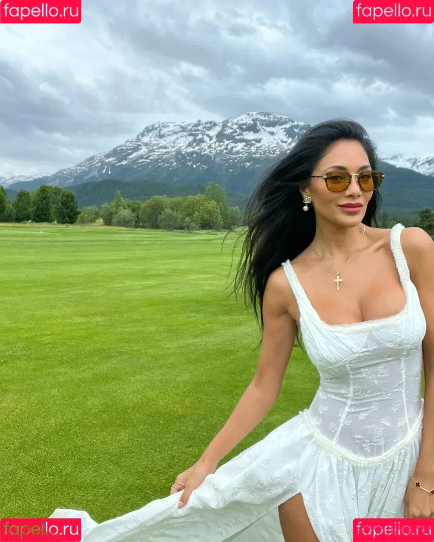 Nicole Scherzinger / NicoleScherzy / nicole_scherzinger / nicolescherzinger Onlyfans Photo Gallery 