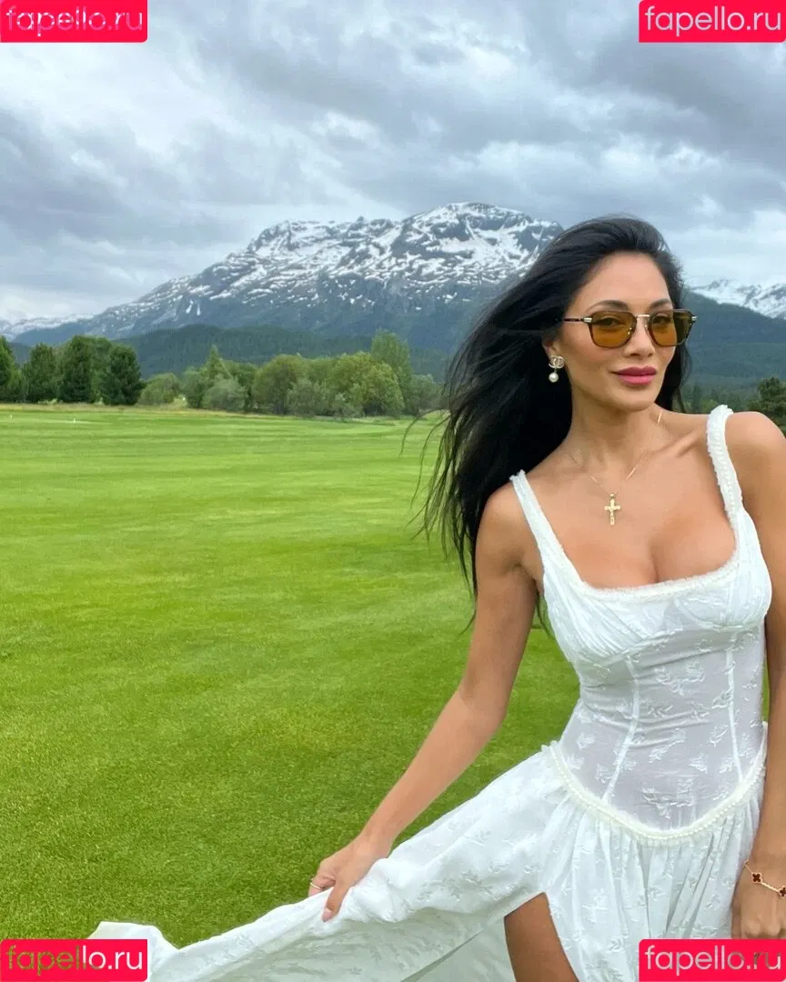 Nicole Scherzinger / NicoleScherzy / nicole_scherzinger / nicolescherzinger Onlyfans Photo Gallery 