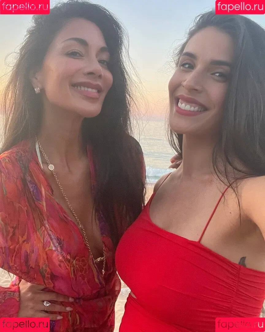 Nicole Scherzinger / NicoleScherzy / nicole_scherzinger / nicolescherzinger Onlyfans Photo Gallery 