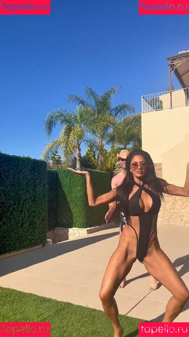 Nicole Scherzinger / NicoleScherzy / nicole_scherzinger / nicolescherzinger Onlyfans Photo Gallery 