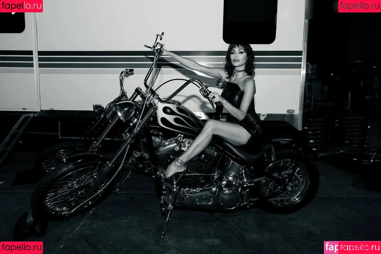 Nicole Scherzinger / NicoleScherzy / nicole_scherzinger / nicolescherzinger Onlyfans Photo Gallery 