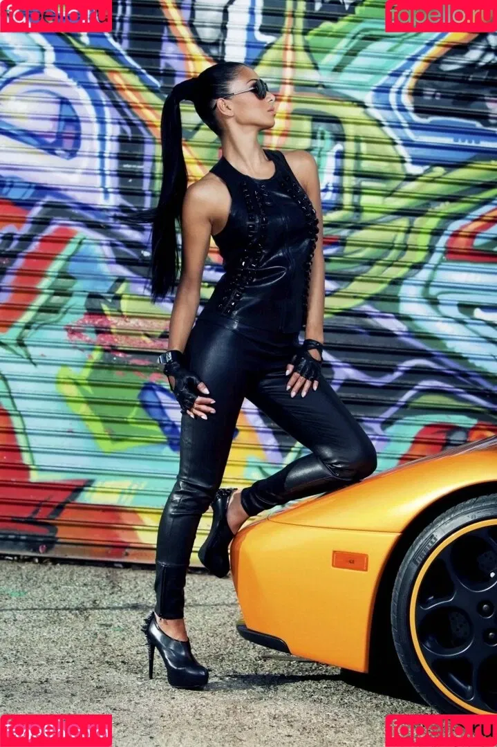 Nicole Scherzinger / NicoleScherzy / nicole_scherzinger / nicolescherzinger Onlyfans Photo Gallery 