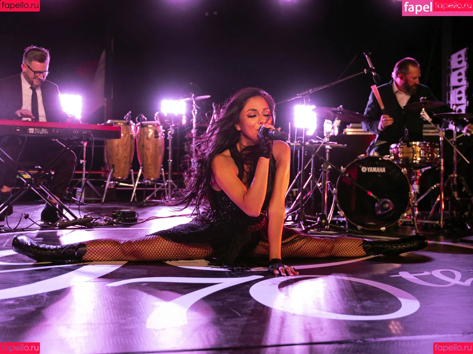 Nicole Scherzinger / NicoleScherzy / nicole_scherzinger / nicolescherzinger Onlyfans Photo Gallery 