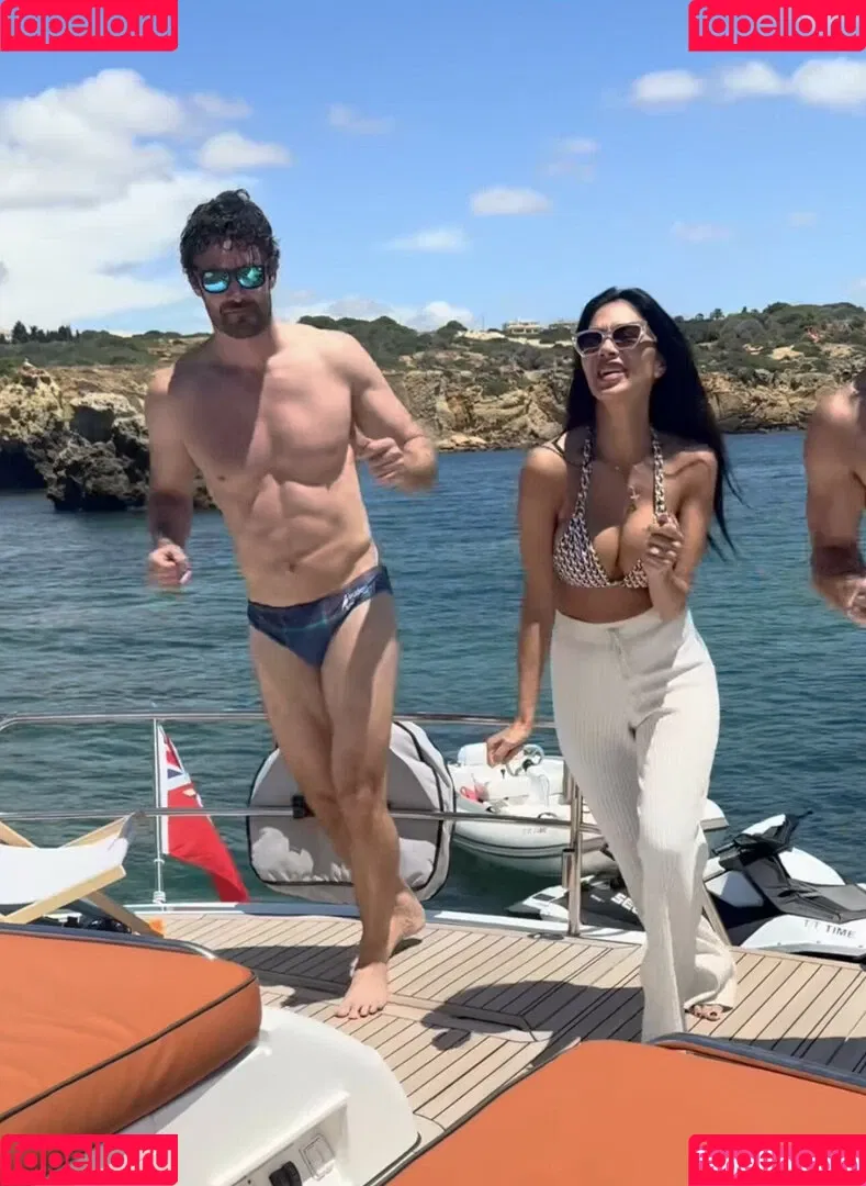 Nicole Scherzinger / NicoleScherzy / nicole_scherzinger / nicolescherzinger Onlyfans Photo Gallery 