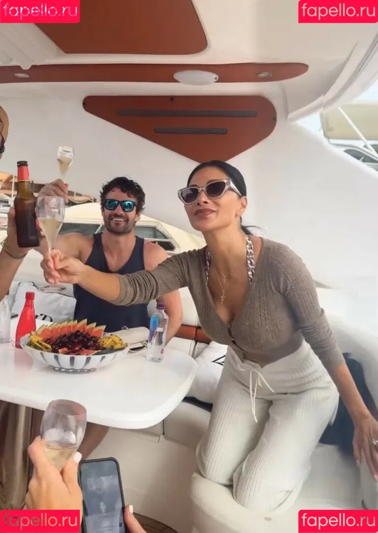 Nicole Scherzinger / NicoleScherzy / nicole_scherzinger / nicolescherzinger Onlyfans Photo Gallery 