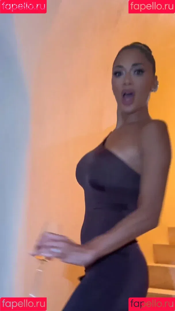 Nicole Scherzinger / NicoleScherzy / nicole_scherzinger / nicolescherzinger Onlyfans Photo Gallery 