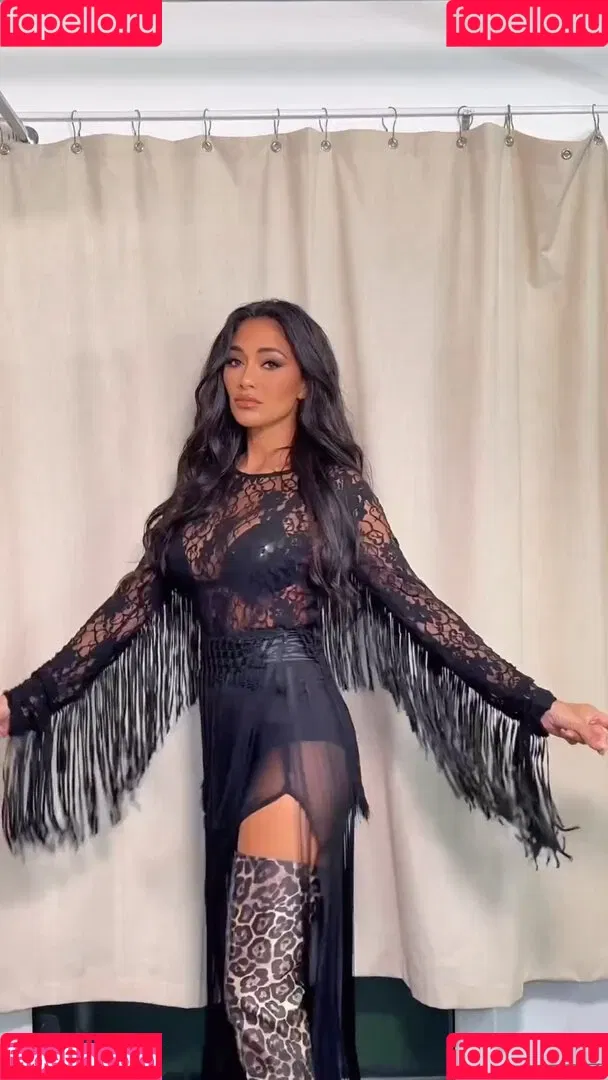 Nicole Scherzinger / NicoleScherzy / nicole_scherzinger / nicolescherzinger Onlyfans Photo Gallery 