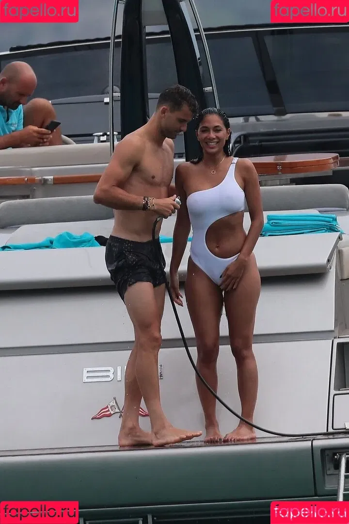 Nicole Scherzinger / NicoleScherzy / nicole_scherzinger / nicolescherzinger Onlyfans Photo Gallery 