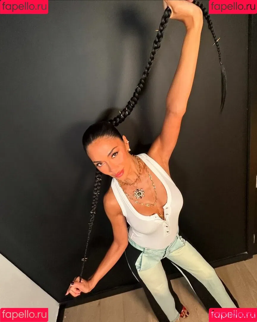 Nicole Scherzinger / NicoleScherzy / nicole_scherzinger / nicolescherzinger Onlyfans Photo Gallery 