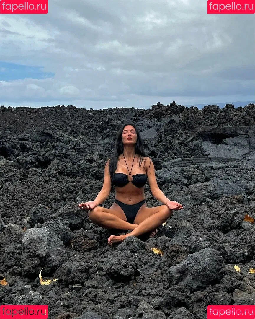 Nicole Scherzinger / NicoleScherzy / nicole_scherzinger / nicolescherzinger Onlyfans Photo Gallery 