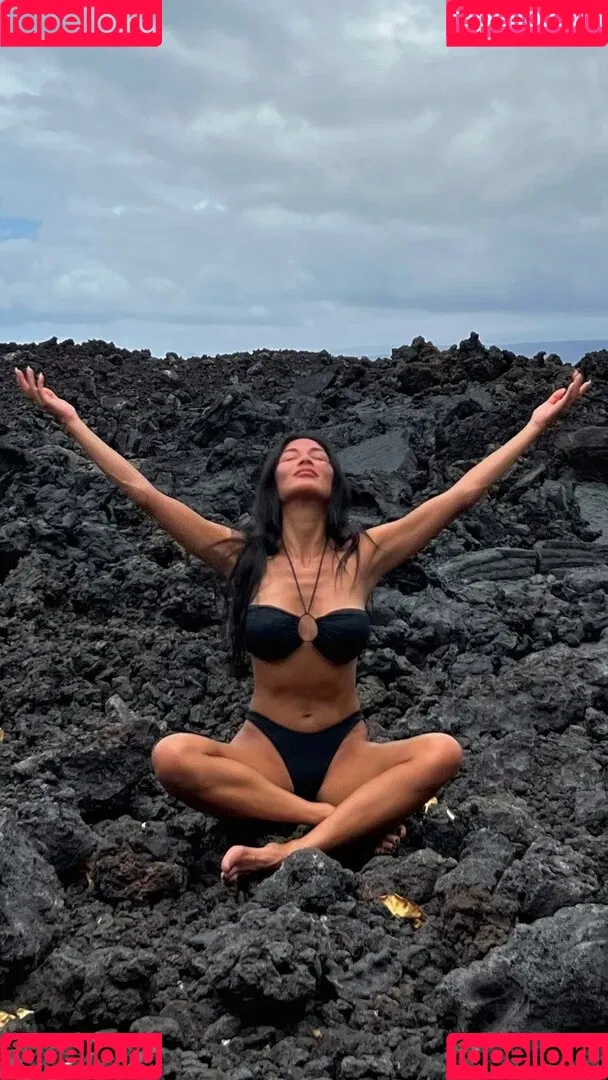 Nicole Scherzinger / NicoleScherzy / nicole_scherzinger / nicolescherzinger Onlyfans Photo Gallery 