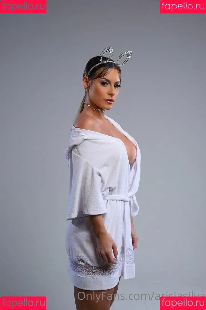 Aricia Silva / aricia_princesa / ariciasilva / ex-panicat Onlyfans Photo Gallery 