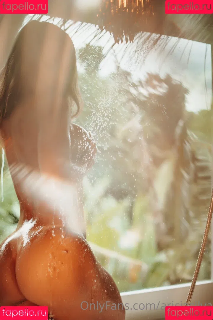 Aricia Silva / aricia_princesa / ariciasilva / ex-panicat Onlyfans Photo Gallery 