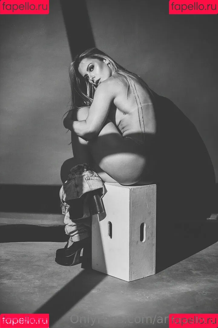 Aricia Silva / aricia_princesa / ariciasilva / ex-panicat Onlyfans Photo Gallery 