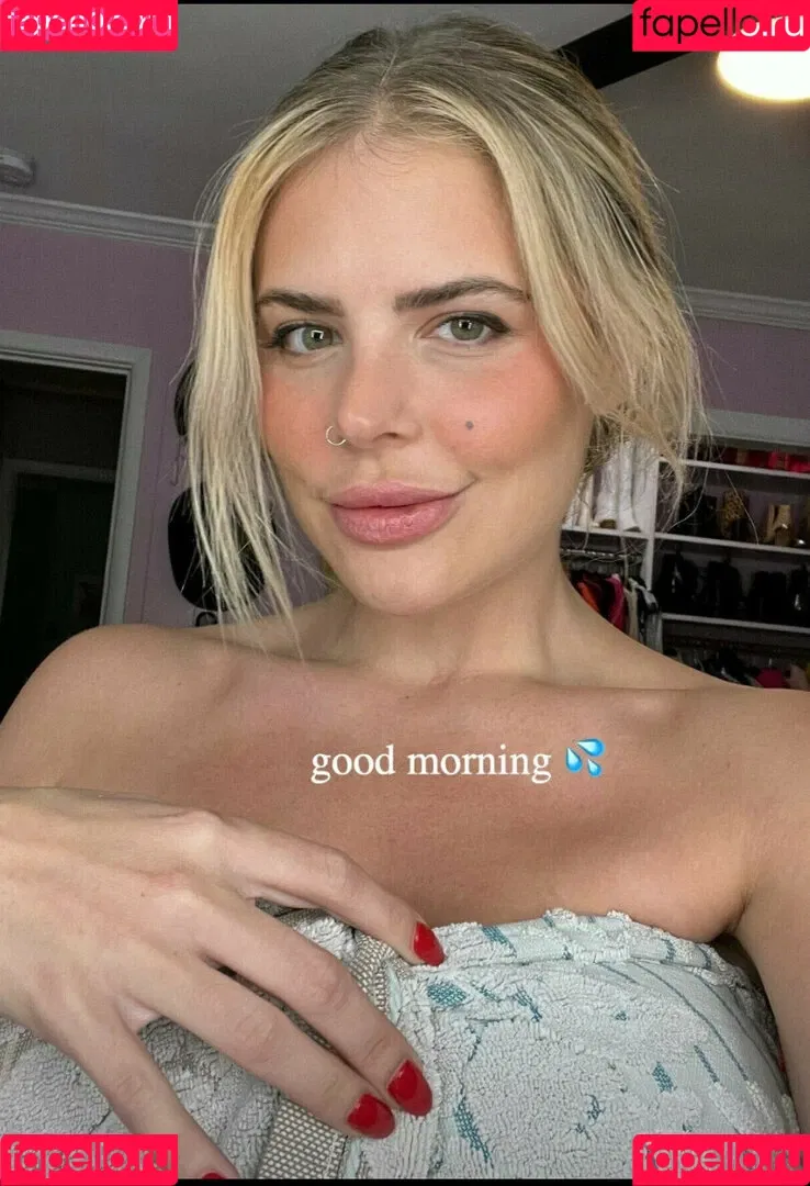 Elena Davies / elenadavies Onlyfans Photo Gallery 