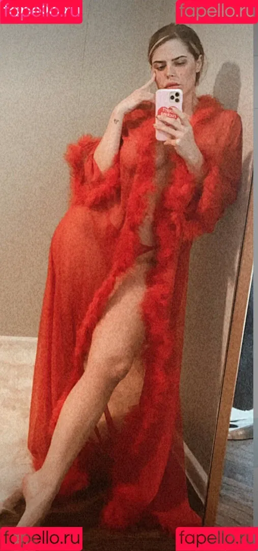 Elena Davies / elenadavies Onlyfans Photo Gallery 