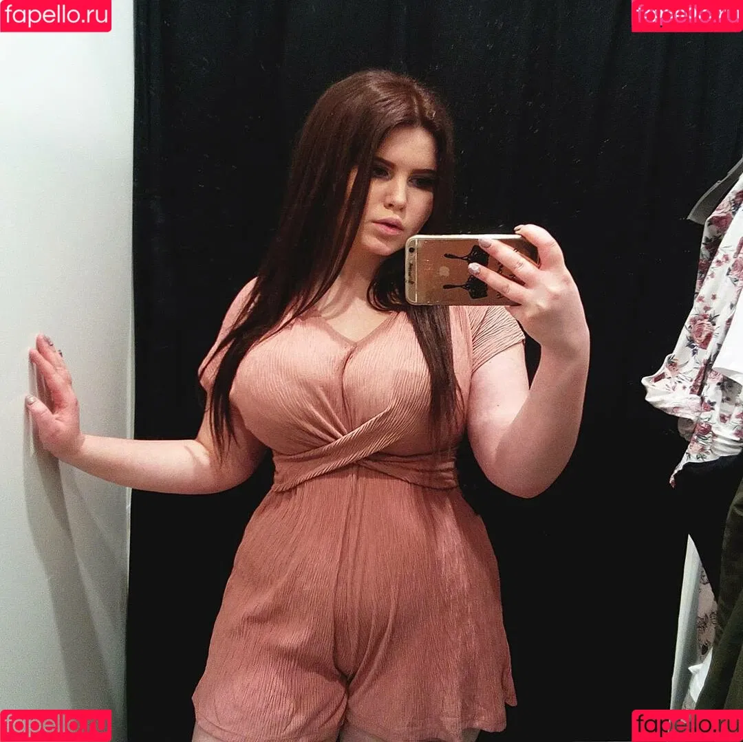 Anna Bernadi / AnnaBernadina / BernadiAnna / anna___bern / annabernadi Onlyfans Photo Gallery 